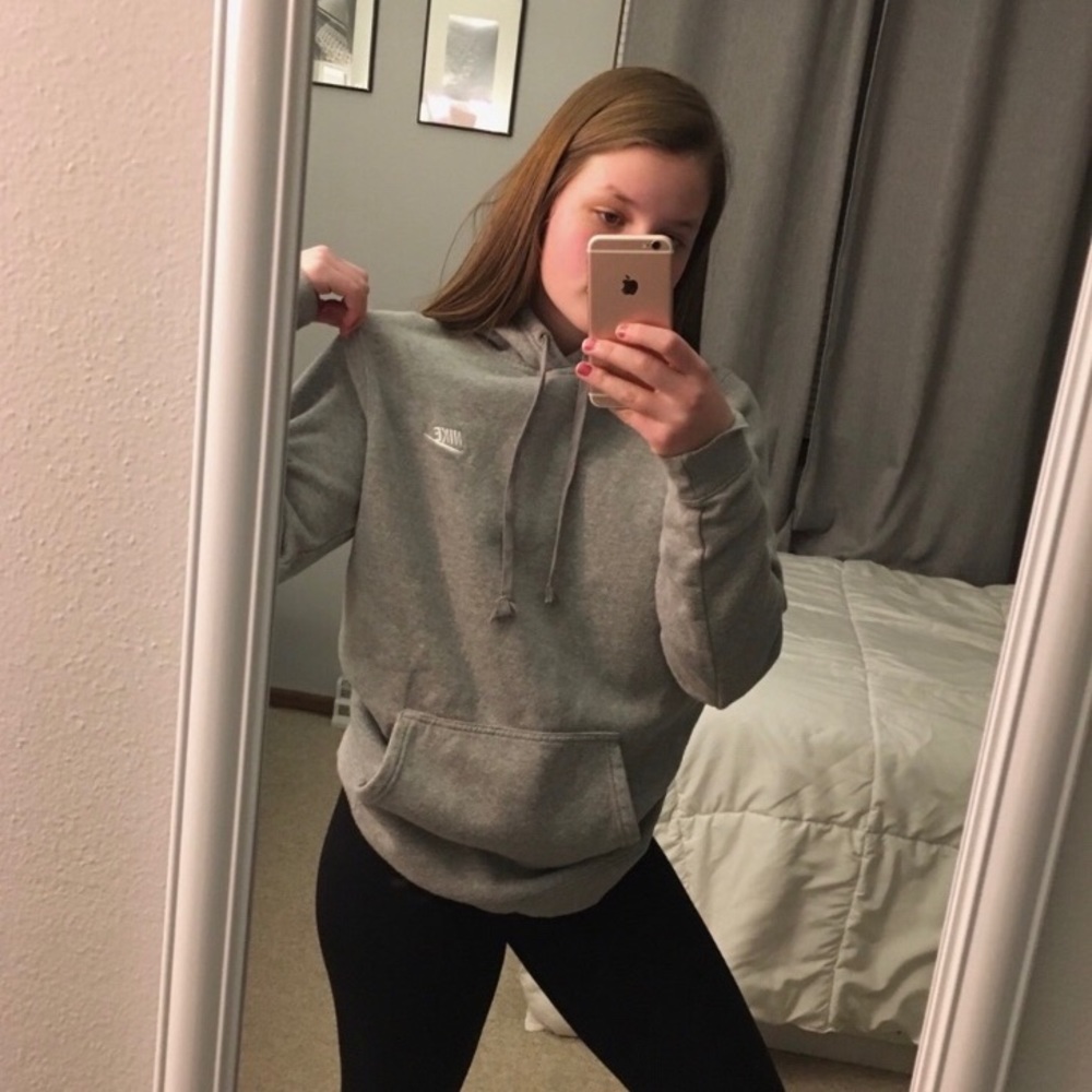 Grey Nike Sweatshirt